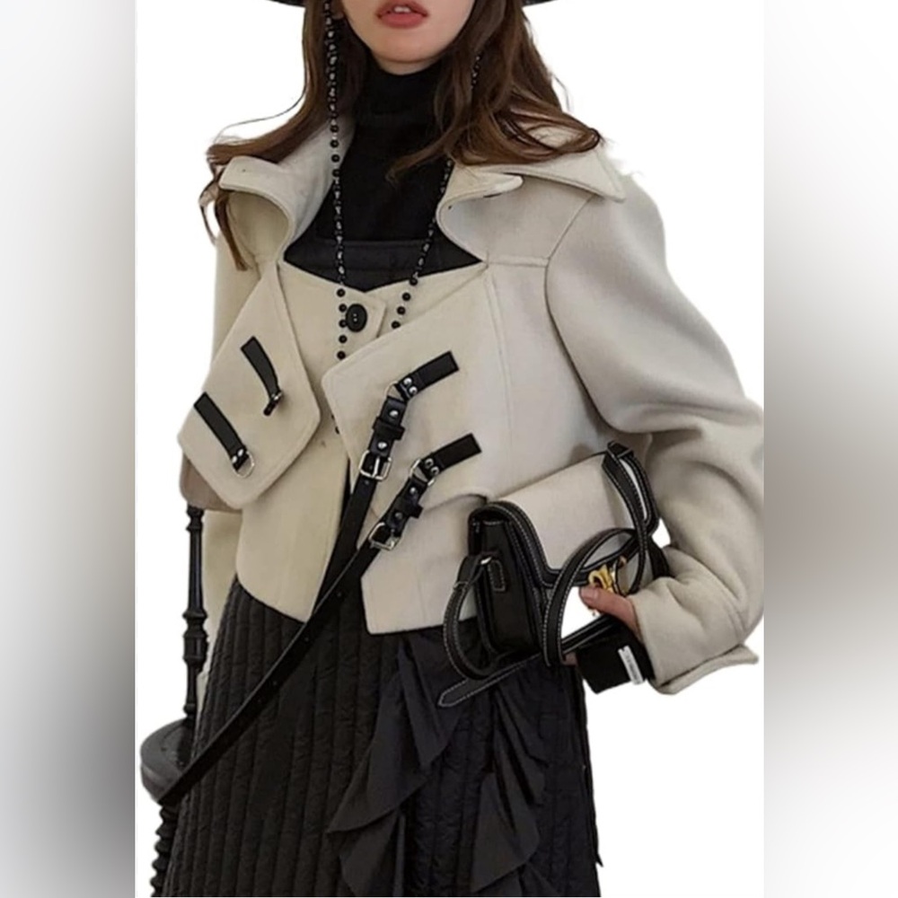 Women’s fleece cropped coat with faux leather belts. XS
